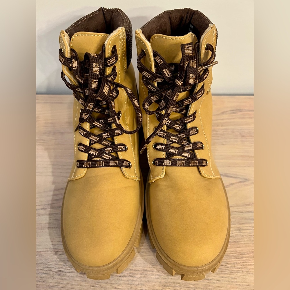 Juicy Couture NWT Juicy Jinger Honey
Boots - Picture 2 of 10